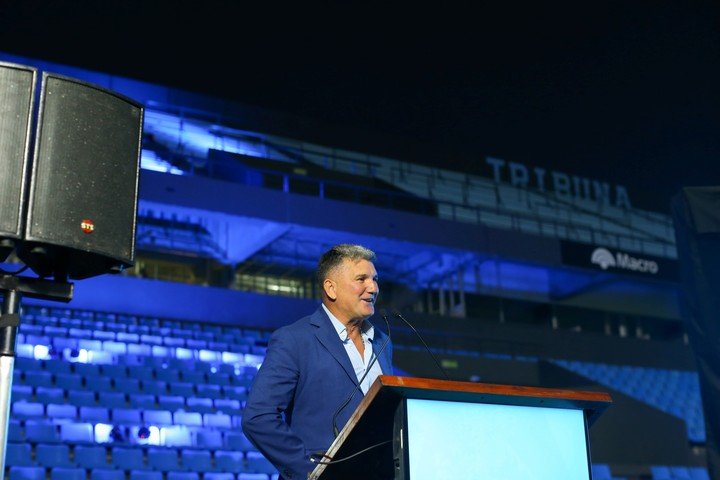 "Luifa" Artime, presidente de Belgrano. 