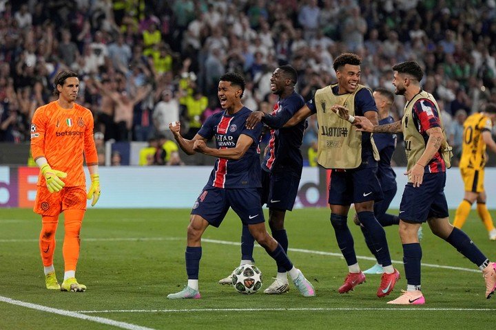 Ya sin las súperestrellas, el PSG consiguió la Champions (AP Photo/Martin Meissner).