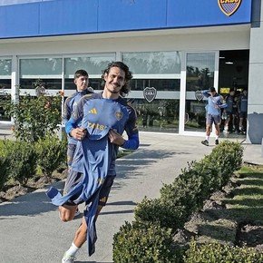 Sonríe Cavani: las buenas señales del Matador en la práctica de Boca