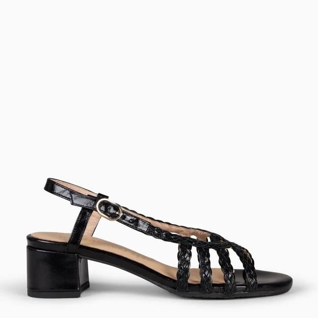 Sandalias Lina de tacón ancho negro (115€)