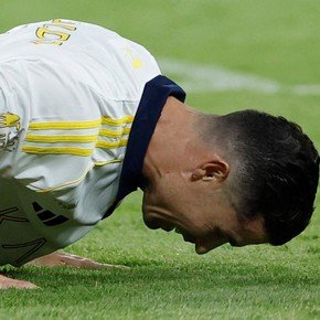 ¿Su último partido en Arabia Saudita? A pesar del gol de Cristiano Ronaldo, Al Nassr cayó 3-2 con un tanto a los 95'