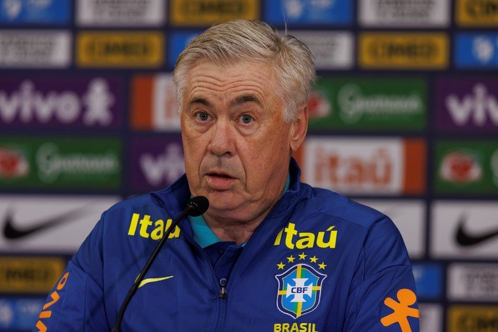 Ancelotti habló antes de enfrentar a Alfaro. (Foto: EFE)