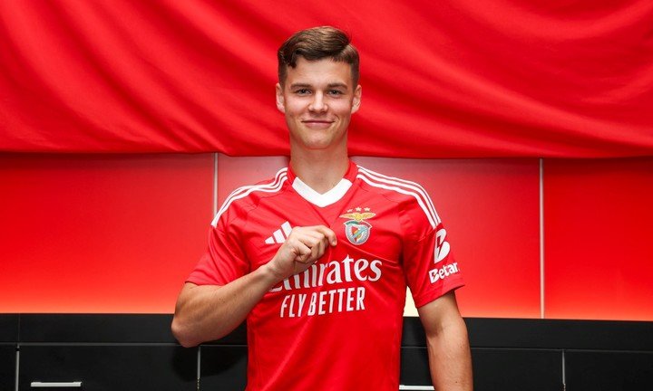Dahl se queda en Benfica.