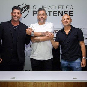 “Estoy dolido y triste”: el presidente de Platense rompió el silencio tras la sorpresiva salida de Orsi y Gómez