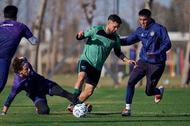 Talleres y San Martín de San Juan se enfrentaron en dos amistosos (Prensa San Martín de San Juan).