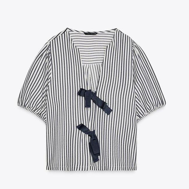 Camisa de rayas de Zara (25,99 euros)