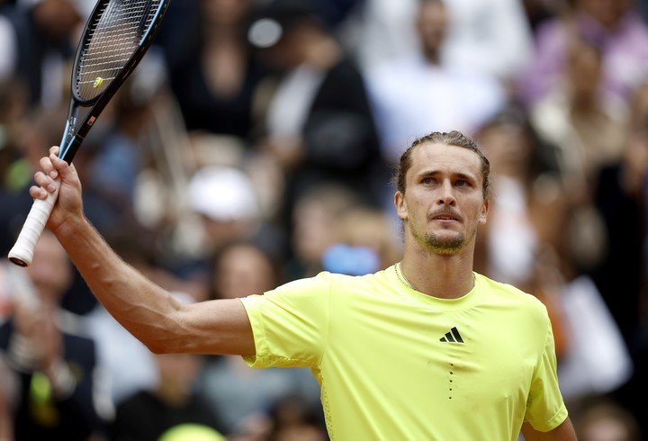 Sascha deberá ponerse a tiro para pelear en Wimbledon. (EFE)