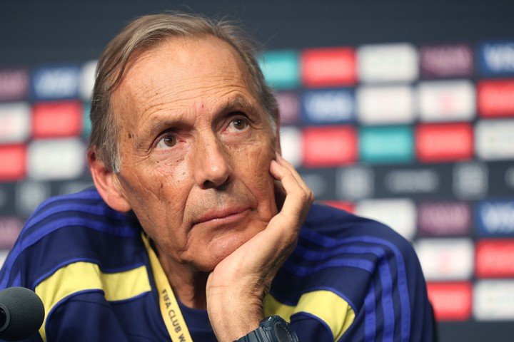 Miguel Ángel Russo deberá definir si hay bajas en Boca (EFE).