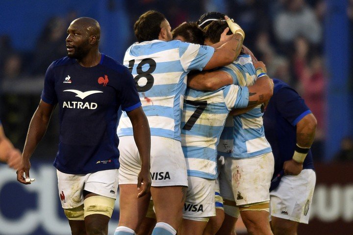 Argentina conmemora su triunfo ante Les Bleus en Liniers. (Foto: AP Photo/Gustavo Garello)