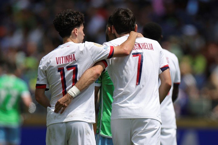 El festejo de gol del París. (Foto: Ryan Sun)