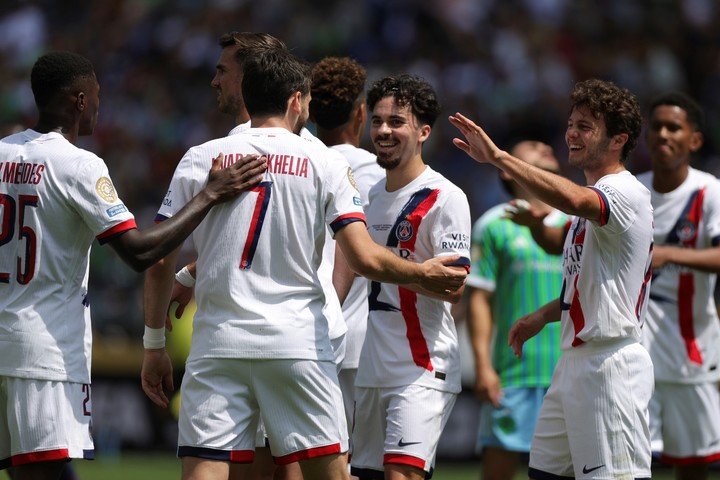 PSG, sueña con el Mundial.
(AP Photo/Ryan Sun)
