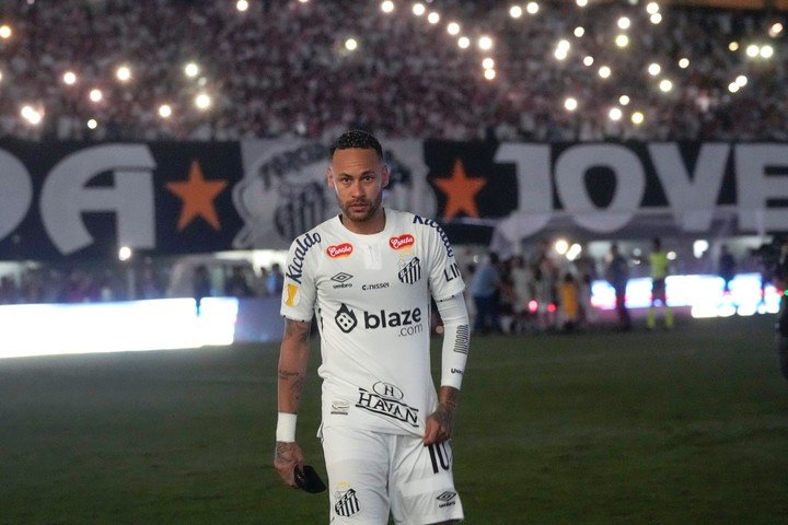Neymar en el Santos. (Foto: AP)
