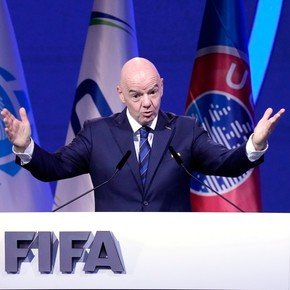 Gianni Infantino con Olé: Messi, el Mundial de Clubes y mucho más