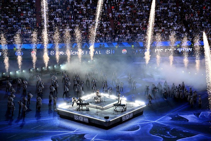 El show de Linkin Park en la final de la Champions. (Foto: REUTER)