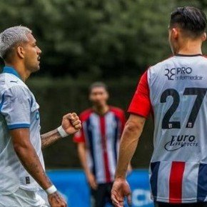 El jugador de la Selección que anotó su primer gol con el Marsella luego de ser recibido como un ídolo