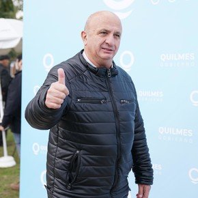 El presidente de Lanús pidió parar a Merlos por el penal a Rosario Central