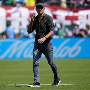 Renato Gaúcho: "Tienen mucho más dinero que nosotros, pero en el campo somos 11 contra 11"