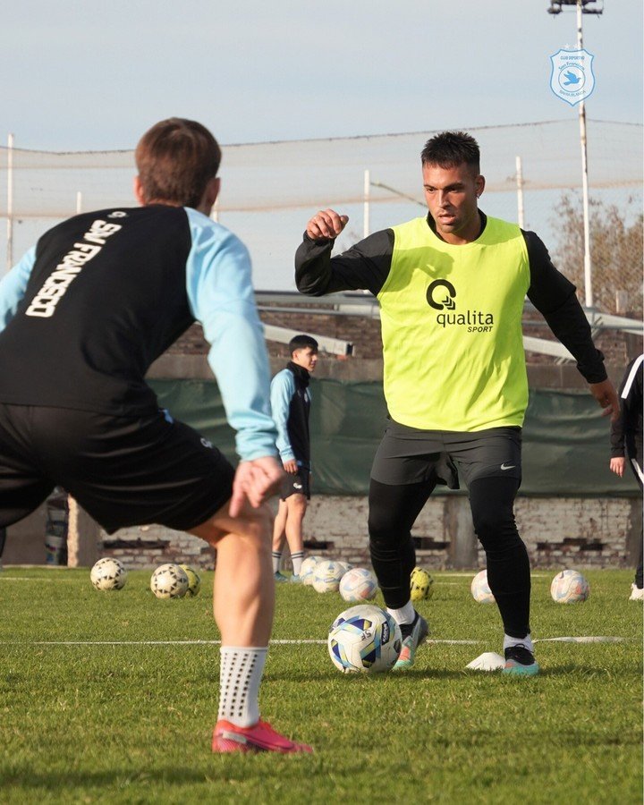 Lautaro Martínez se entrenó en el Club San Francisco de Bahía Blanca. (Foto: prensa San Francisco)