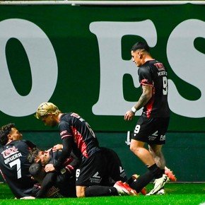 Acá están los goles: Barracas le ganó 3-1 a Banfield