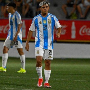 Video: así juega Alex Woiski, el refuerzo de River que tiene de espejo a Julián Álvarez