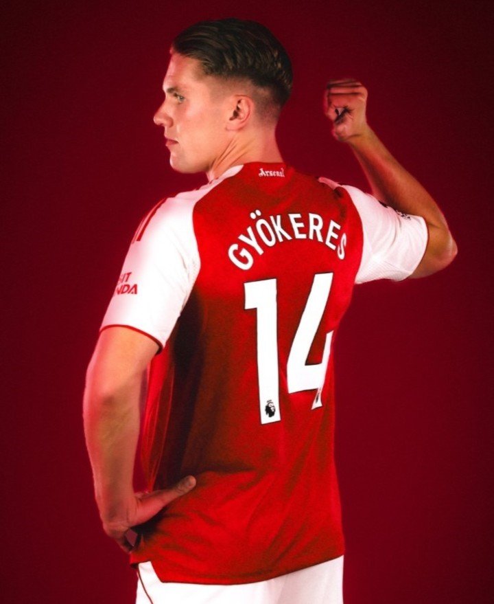 Gyokeres, nuevo jugador de Arsenal (X Oficial).