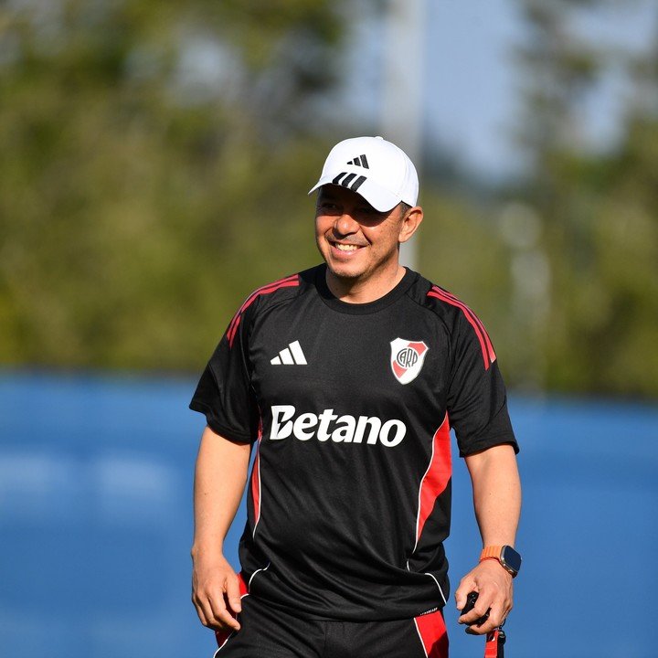 Marcelo Gallardo pensó en la renovación. Prensa River