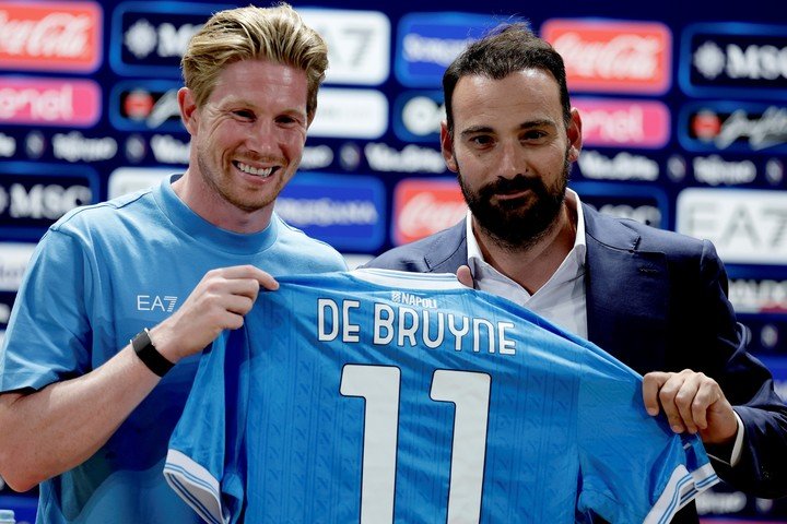 De Bruyne usará la 11 (AP Photo).