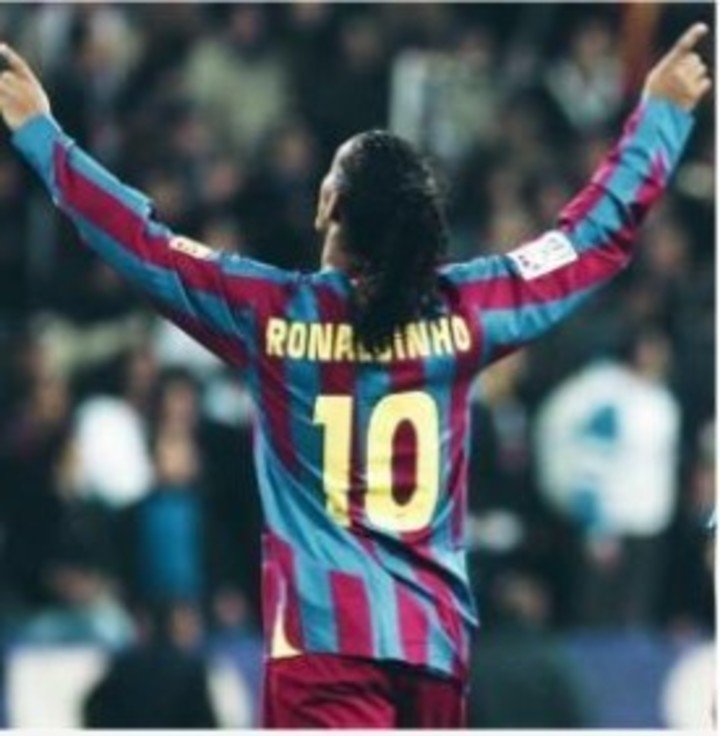La imagen de Ronaldinho que usó Lamine Yamal.
