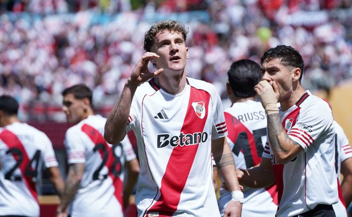 Flamengo no está dispuesto a pagar la cláusula por Colidio.