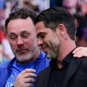 Gago contra Chivas: abucheos y apenas un saludo con sus ex