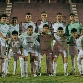 Banfield ganó 1-0 en su debut en la Vitória Cup de Brasil