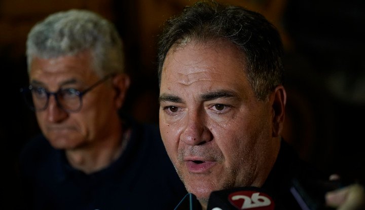 El ministro Javier Alonso: no entregar el fútbol a las barras bravas (Foto: Fernando de la Orden).