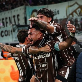 Racing avanzó por Vázquez: lo que falta para sumarlo