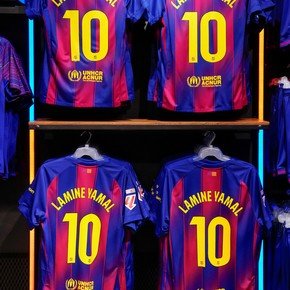 ¿Quién usará el icónico dorsal con la 10 de Messi, Maradona y Ronaldinho en el Barcelona de la temporada 2025/26?