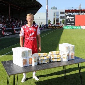 Lo hizo de nuevo: el insólito premio que regaló el Bryne FK, primer club de Haaland