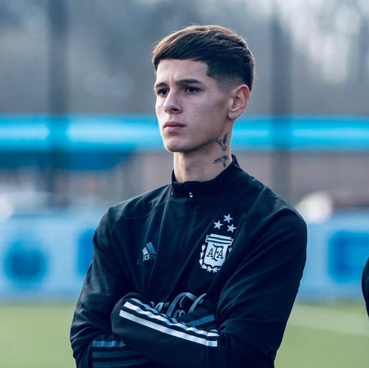 Almaraz entrenando en el Predio de AFA.
