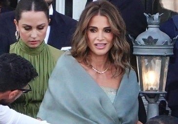 Rania de Jordania, la invitada mejor vestida de la boda de Jeff Bezos: el look que gana a Ivanka Trump y a las Kardashian