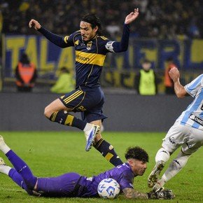 Cavani, de otra definición inexplicable a un mano a mano fallado