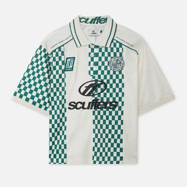 Camiseta Lauda Green & Ecru T-shirt de Scuffers, 45 euros.