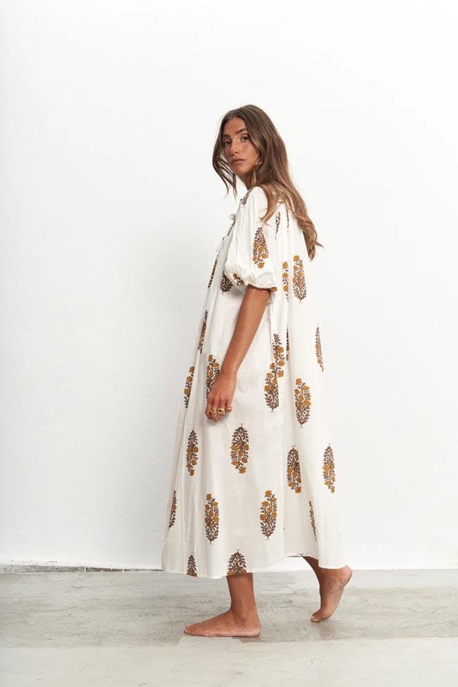 Vestido boho con estampado de Par&Escala.