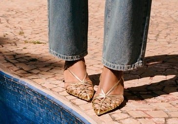 Los zapatos destalonados ya han aterrizado en las tiendas y no los puedes dejar escapar