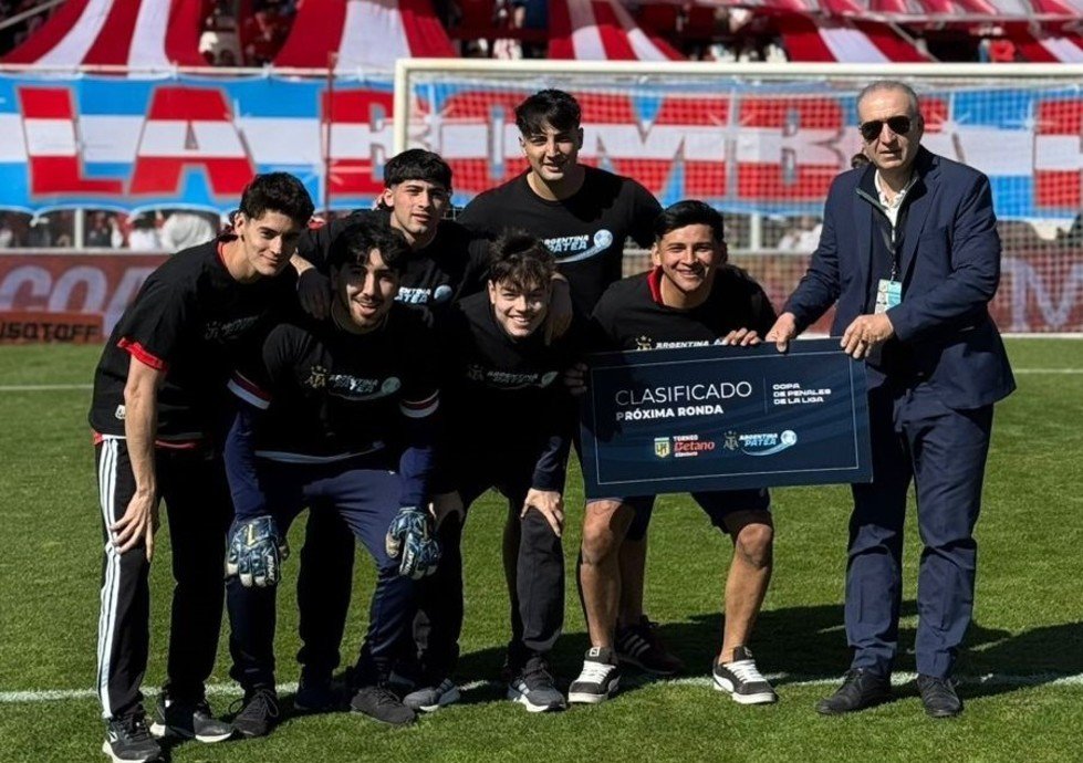 Imágenes de los últimos clasificados en la Copa de Penales.