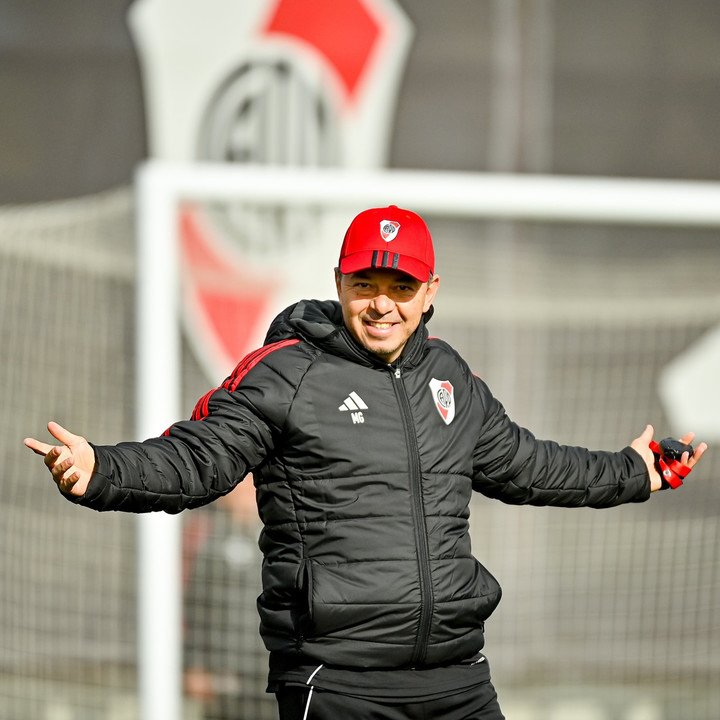 Gallardo y el desafío de pasar los 16avos de la Copa Argentina. (Prensa River)