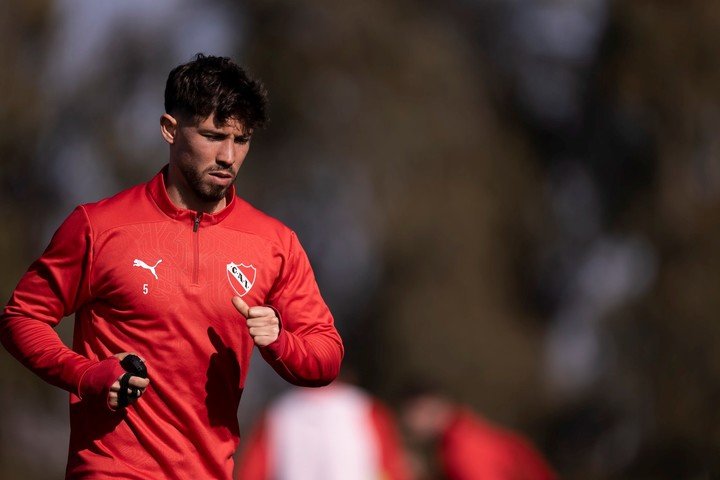 Felipe Loyola quedó afectado tras los incidentes en el partido ante Universidad de Chile. (Foto: Prensa Independiente)