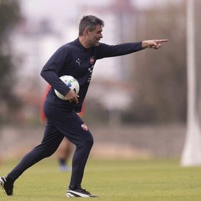 Independiente visita a Instituto: un fuerte desafío interno, cambios y urgencias