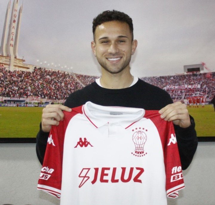 Juan Bisanz, nuevo jugador de Huracán.