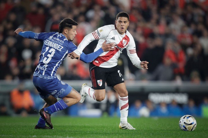 El Muñexo palpitó el partido con Libertad (Fotobaires).