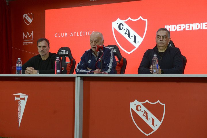 Néstor Grindetti brindó una conferencia de prensa este miércoles. (Foto: Luciano Thieberger.  FTP CLARIN)