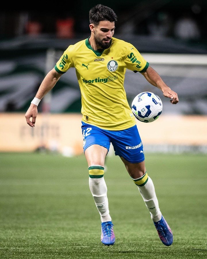 José López en Palmeiras.