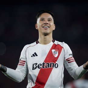 Video: los dos golazos de Driussi en la victoria de River a Godoy Cruz